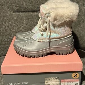 London Fog Shimmering Silver Little Girls Snow Boots